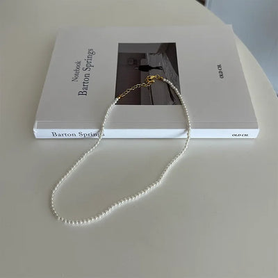 Mini imitation pearl necklace