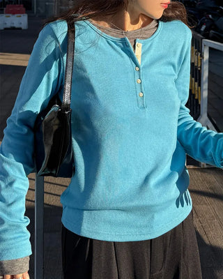 Henley neck long-sleeved T-shirt
