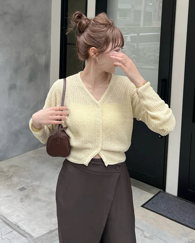 V-neck crop cardigan