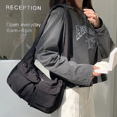 Nylon pocket zip-up shoulder bag (4 colors)