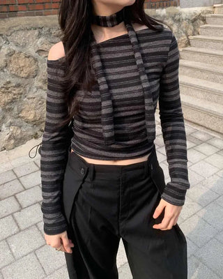 [Scarf Set] Striped Border Off-Shoulder T-Shirt