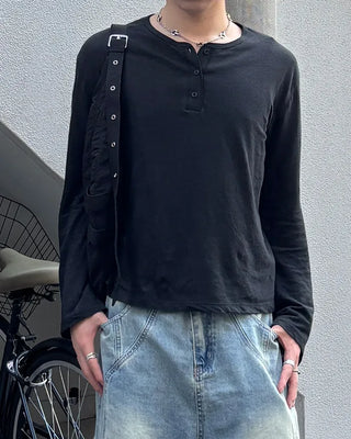 Henley neck long-sleeved T-shirt