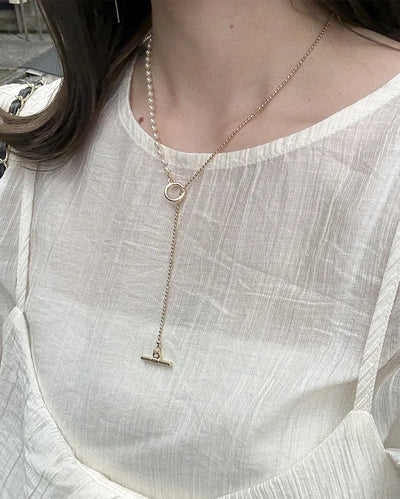 Half-pearl chain necklace