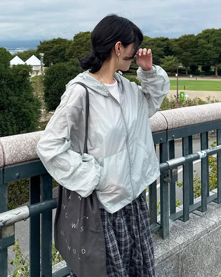 Hooded cropped windbreaker