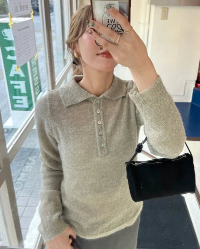 Simple half-open collar knit