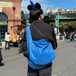 String shoulder bag