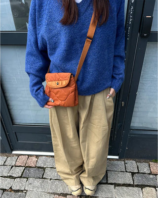Quilted shoulder bag
