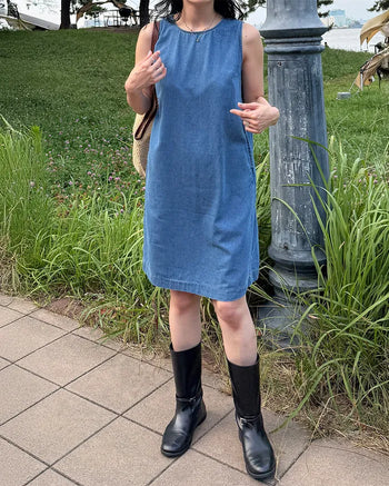 Round neck denim midi dress