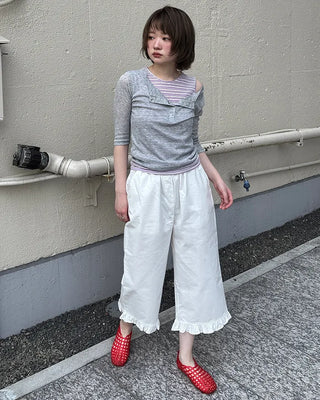Frilled hem wide half pants