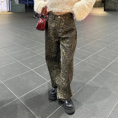 Leopard print semi-wide pants