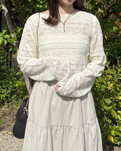 Loose-fitting sheer knit