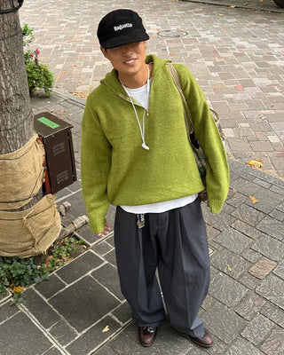 Half-neck zip-up knit