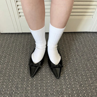 Enamel stiletto heel ribbon flat shoes
