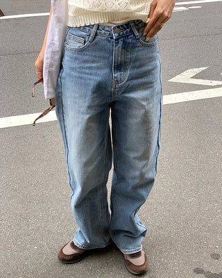Washed wide-leg denim