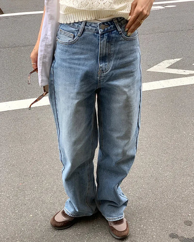 Washed wide-leg denim