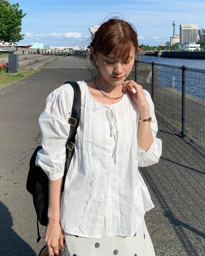 Frilled ribbon blouse
