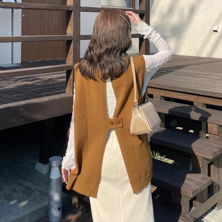 Back button detail knit vest
