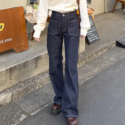 Pocket-stitched bootcut low-rise denim