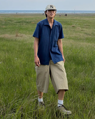 Cotton pleated Bermuda shorts