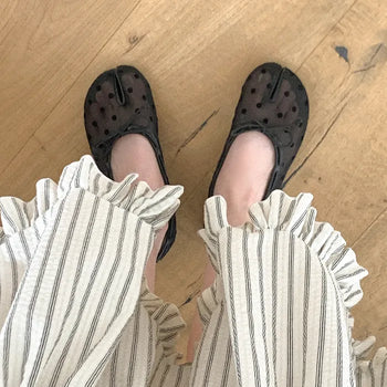 Mesh Dot Tabi Flats