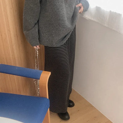 (3 colors) Striped peach brushed long skirt