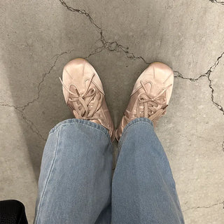 Ribbon sneakers