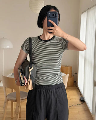 Ribbed Border Slim Short-Sleeve T-Shirt