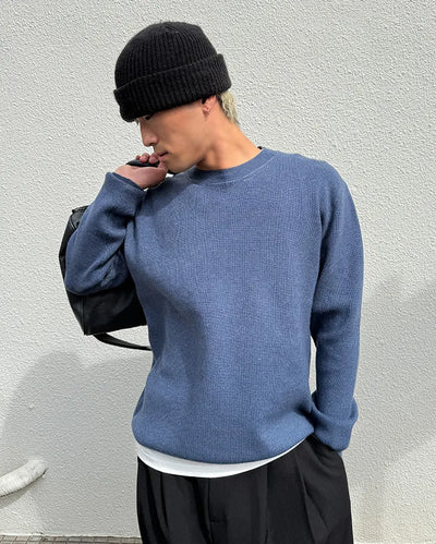 Simple crew neck knit