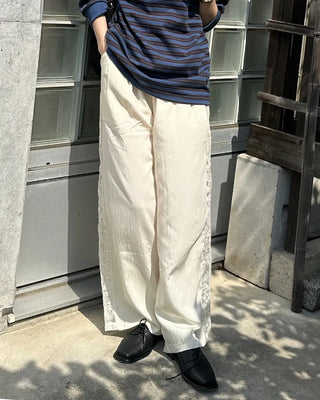Side lace sweatpants