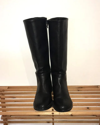 Leather long boots
