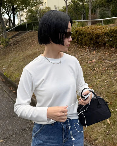 Simple brushed-back round neck long-sleeve T-shirt