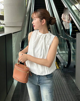 Neck shirring blouse