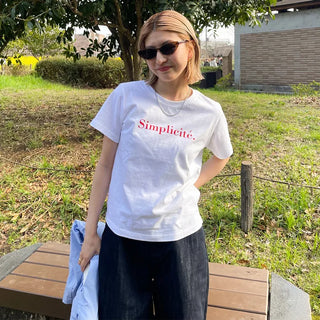 Simple lettering short-sleeved T-shirt