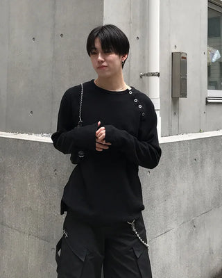 Side-button long-sleeved cut and sew