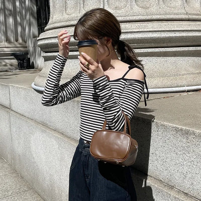 Asymmetrical Shoulder Crop Border T-Shirt