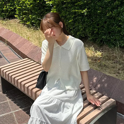 Short-sleeved knit shirt
