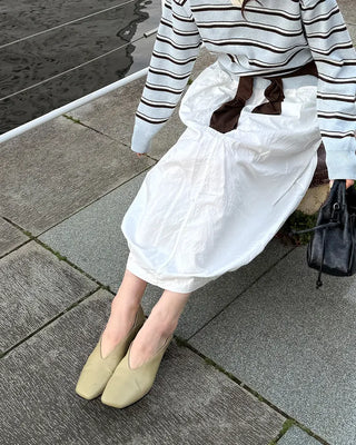 Mid-heel loafer pumps