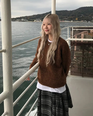Blurred Round Knit