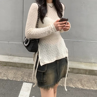 Side-strap sheer wrinkle t-shirt