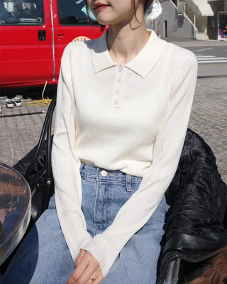 Ribbed collar button knit