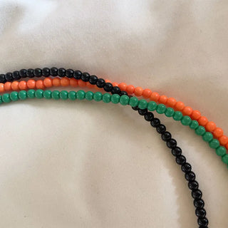 Pointed bead necklace