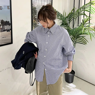 Loose-fit striped shirt