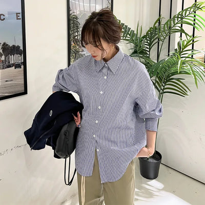 Loose-fit striped shirt