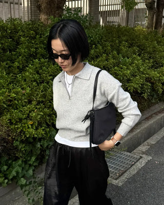 Half-zip-up color knit