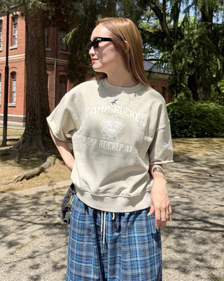 Cut-off hem sweat half-length T-shirt