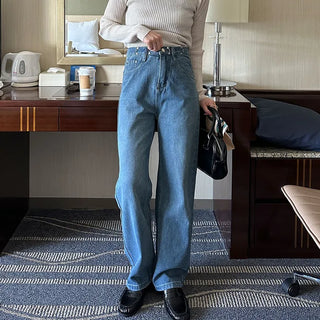 Wide-fit denim pants