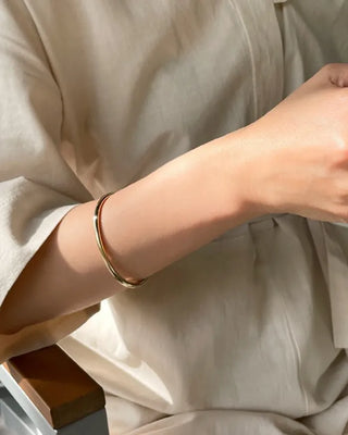 cynical C type bracelet