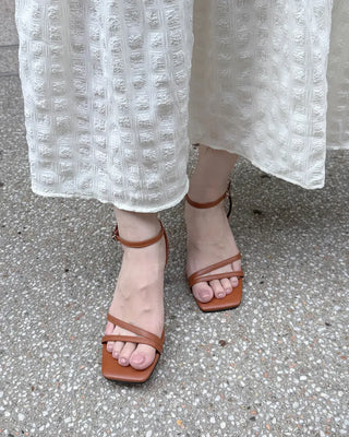 Square strap sandals