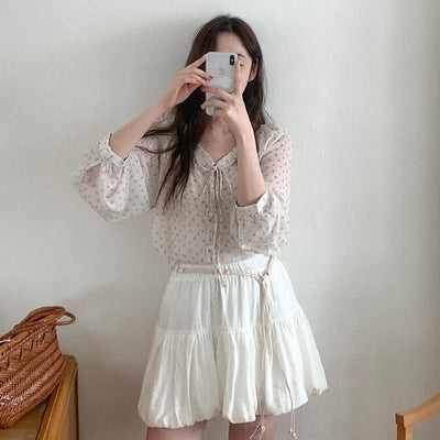 Mini skirt with belt