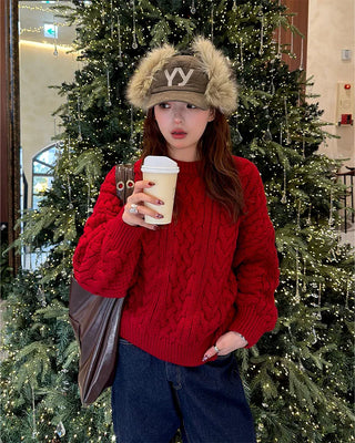 Cable knit